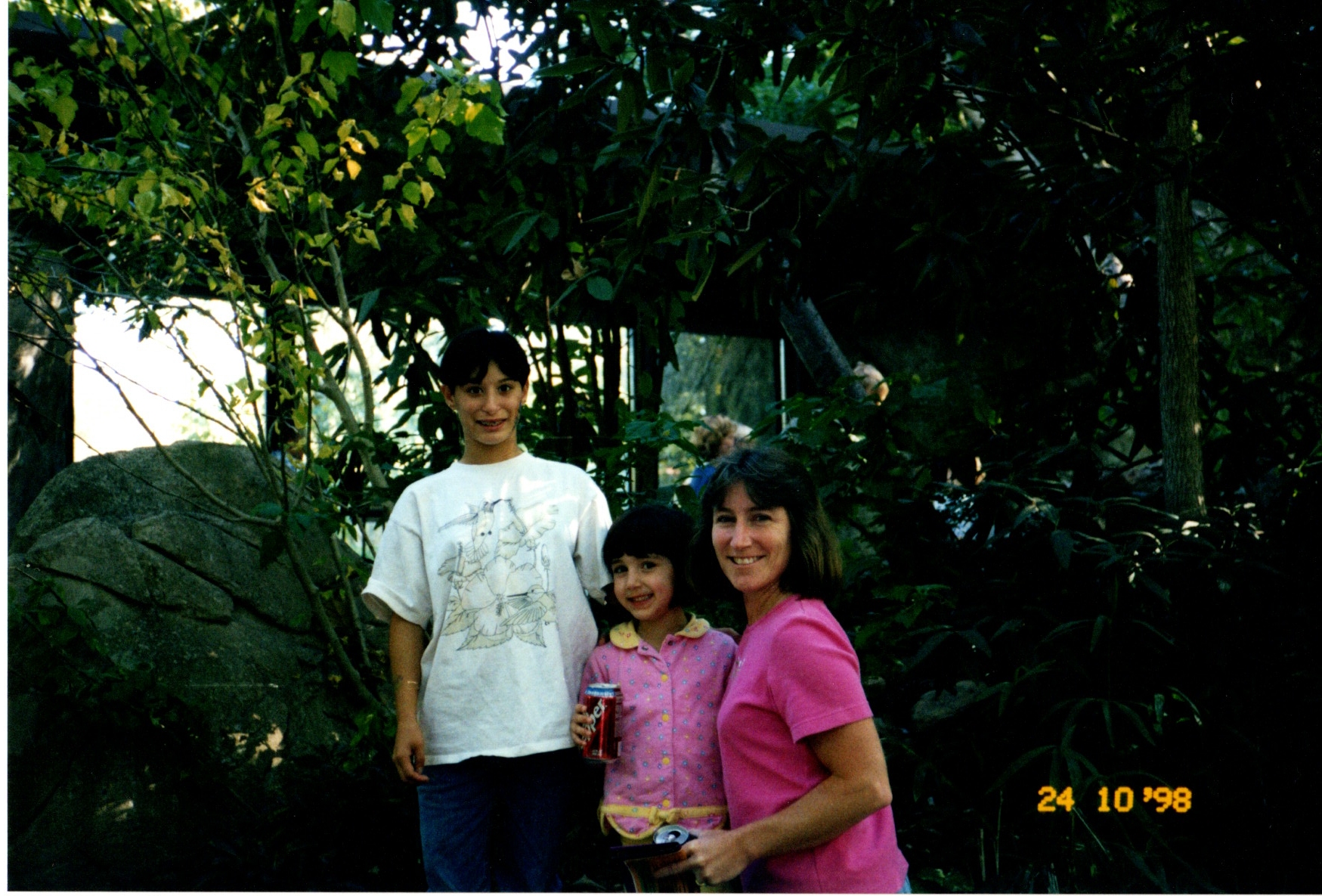 ./1998/18 - October/img06272020_743.jpg